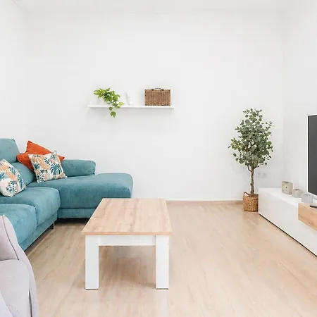 Wunderschönes Haus In La Barraca D'aigües Vi Ferienhaus *